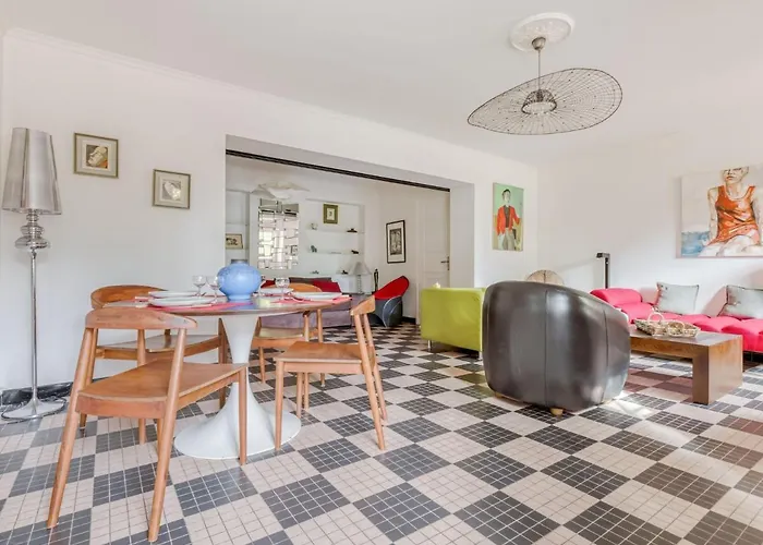 Girofle By Interhome Lejlighed